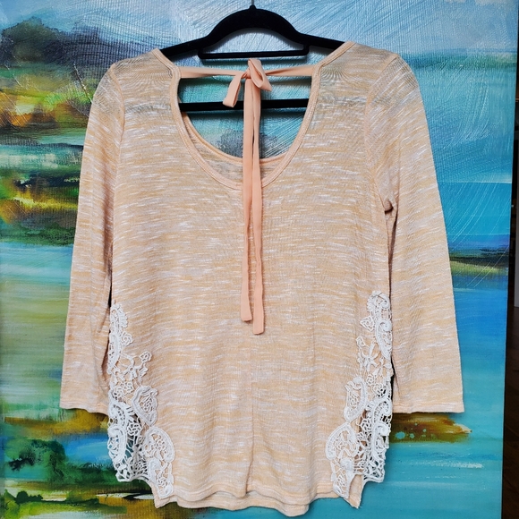 Charming Charlie Crochet Detail Peach Knit Top - Picture 4 of 11